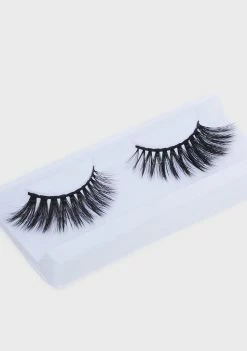 Land Of Lashes Ltd. Glam Classic Lashes