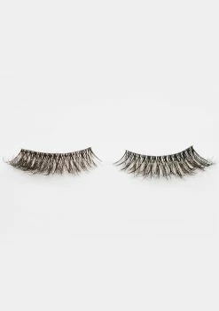 Land Of Lashes Ltd. Wing It Out Lashes